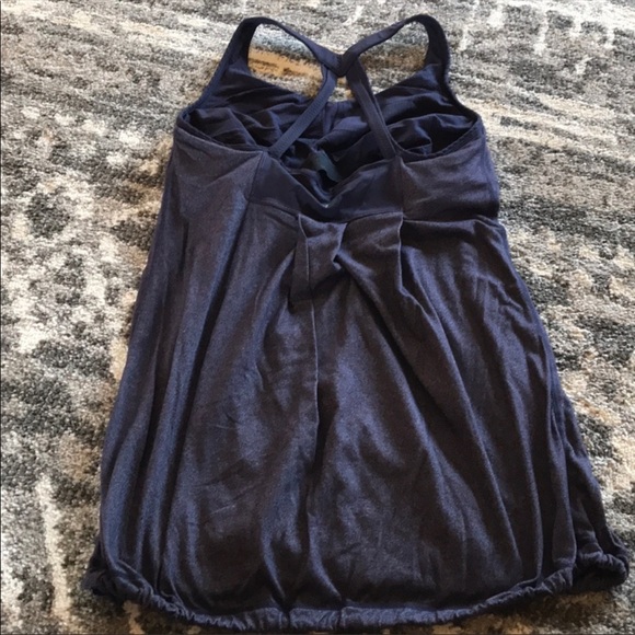 Lululemon tanks size 8 - Picture 2 of 4